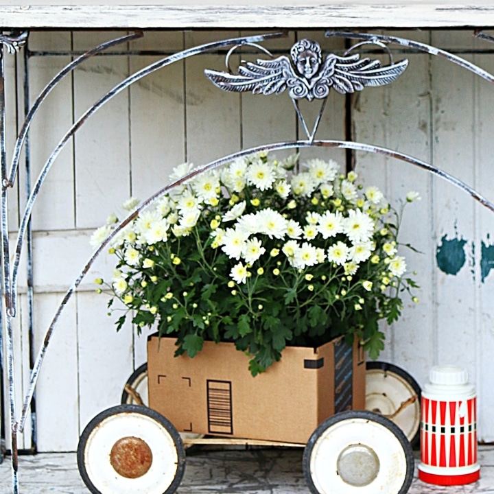 antique painted furniture in two easy steps