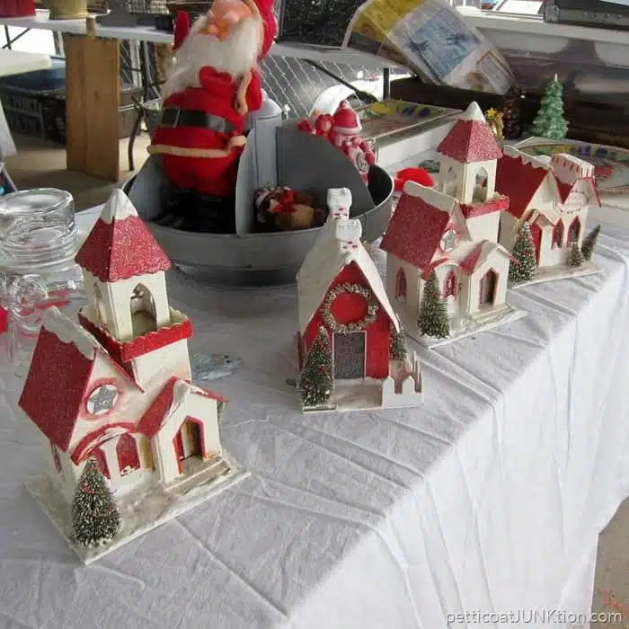 red roof Christmas village In love 