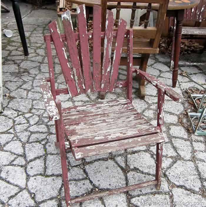 Junky Outdoor Chairs With Chipped Paint Petticoat Junktion