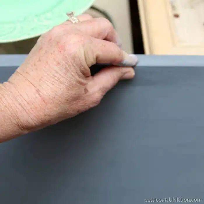 Vaseline Paint Layering Technique For Furniture