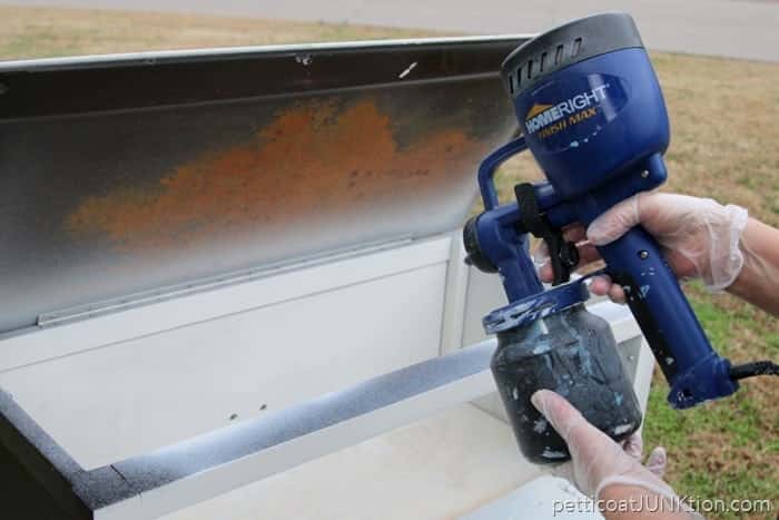 HomeRight Finish Max for spray painting furniture