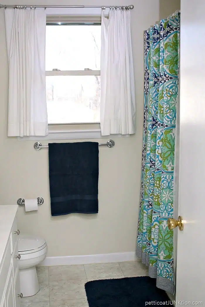 10 Bathroom Decorating Ideas to Spruce Up Your Personal Space