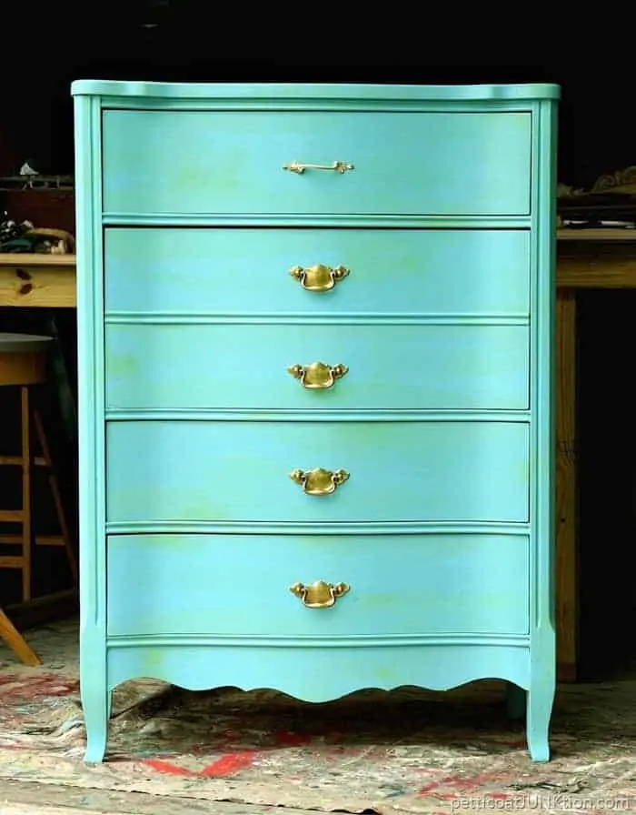 Furniture Makeover: Turquoise Paint With Green Paint Wash