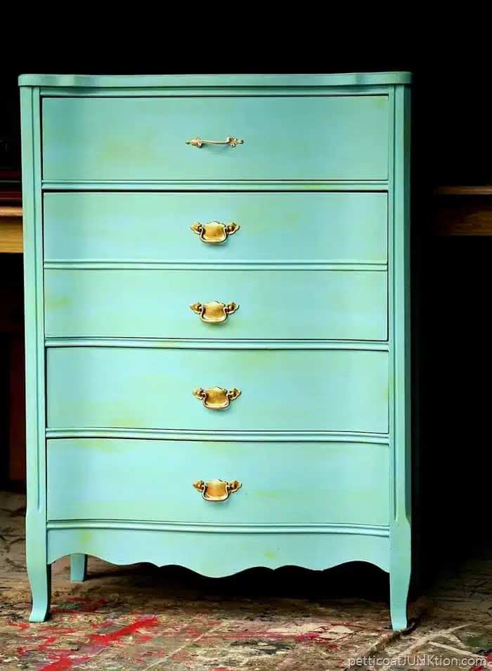 Turquoise furniture with a touch of green 