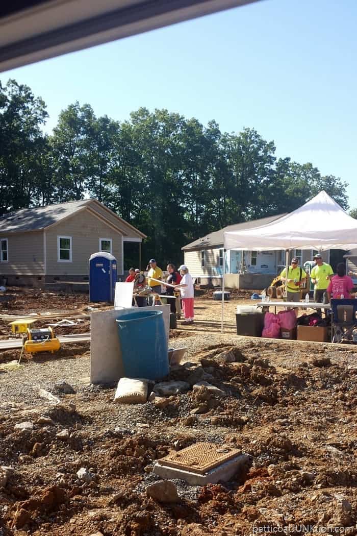 Habitat build in Nashville