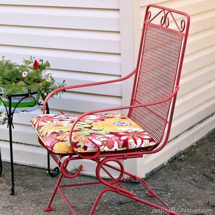 Spray Paint Mesh Metal Outdoor Patio Furniture - Petticoat Junktion