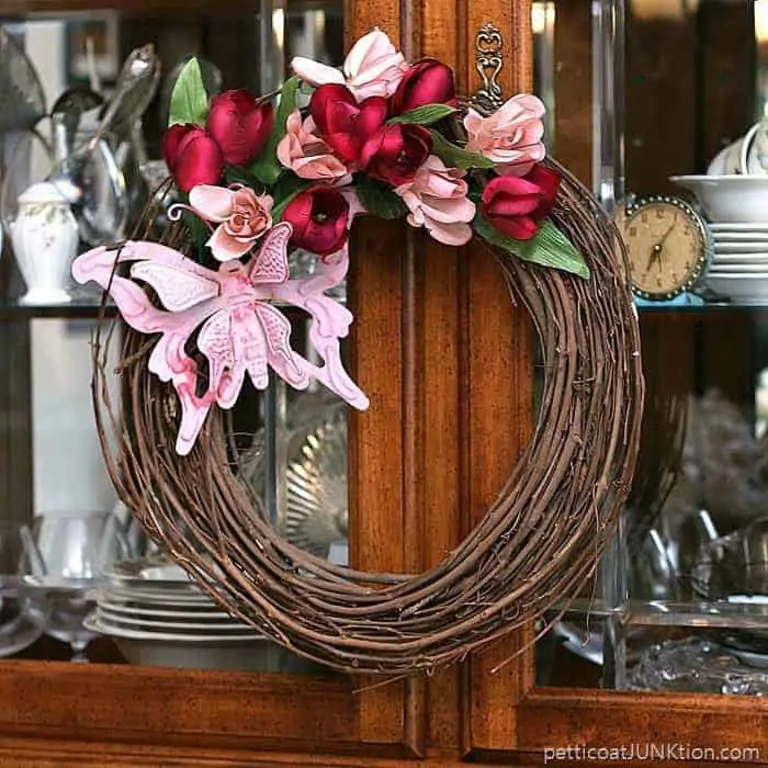 Tulip Grapevine Wreath Idea | Budget Decorating