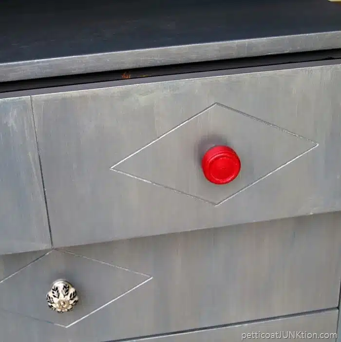 spray painted furniture knobs