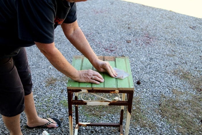 Download Collecting Junk Means I Can Make A Table And Other Funky Things - Petticoat Junktion