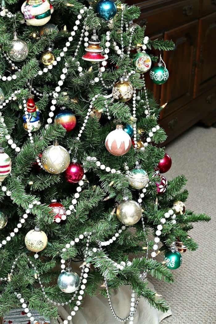 Vintage White Christmas Tree with Shiny-Brite Ornaments : Atta