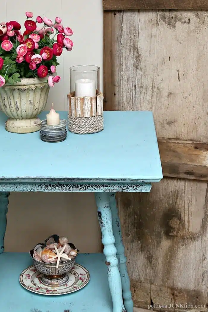 How To Distress Furniture Using Baby Wipes - Petticoat Junktion