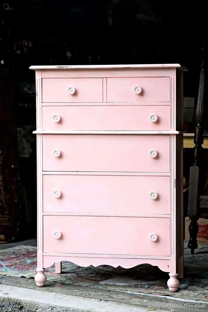 How To Paint Bedroom Furniture With Chalk Finish Paint