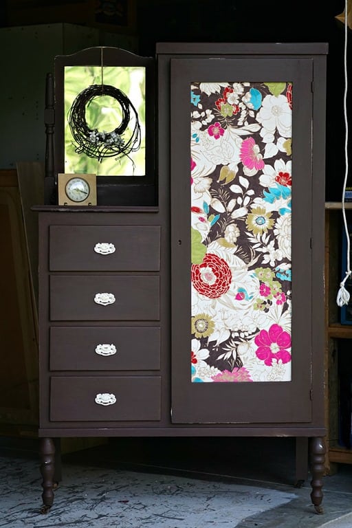  Java Paint  Color and Bold Fabric For Furniture Makeover