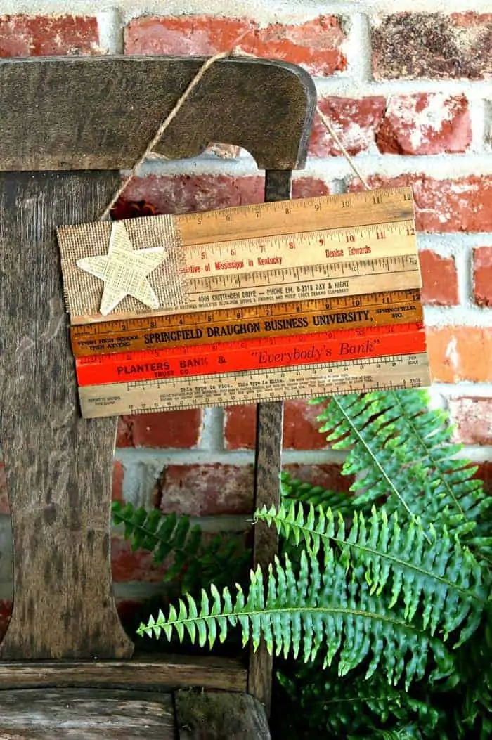 How To Make A Recycled Ruler Flag