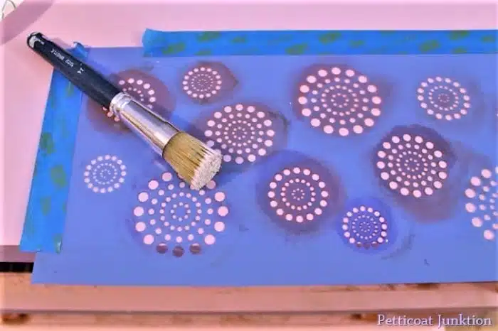 how to stencil furniture (2)