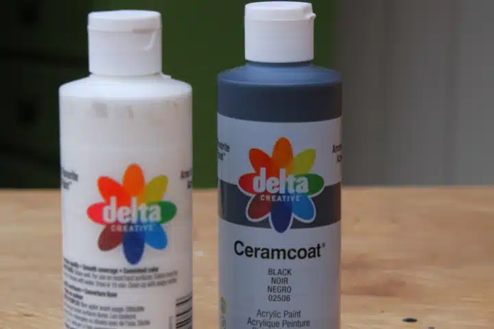 Delta Ceramcoat paint