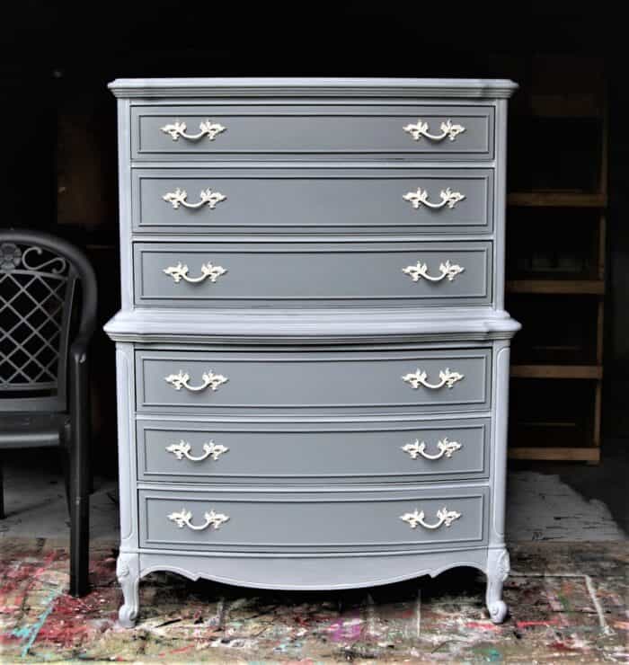 Paint A Chest Of Drawers Two Tone Gray, Can U Spray Paint A Dresser