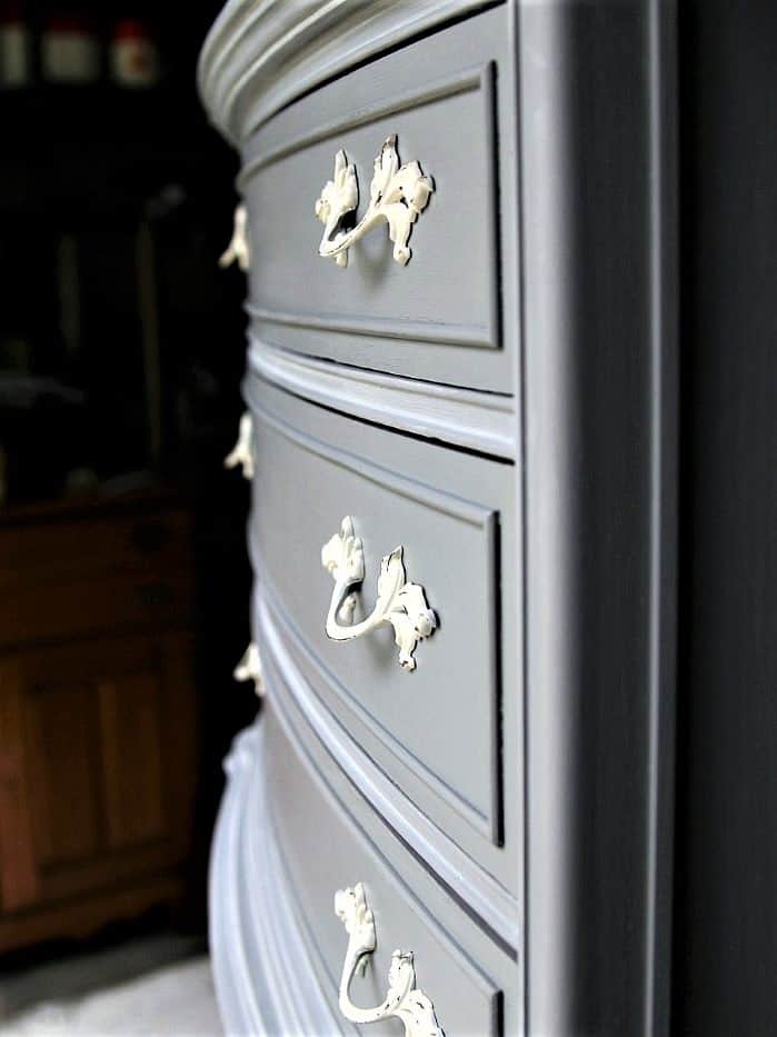 Paint A Chest Of Drawers Two Tone Gray, How To Spray Paint Dresser Hardware