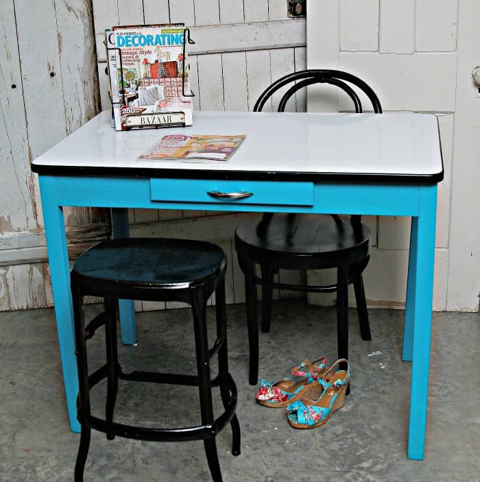 How To Clean And Paint A Vintage Porcelain Enamel Table