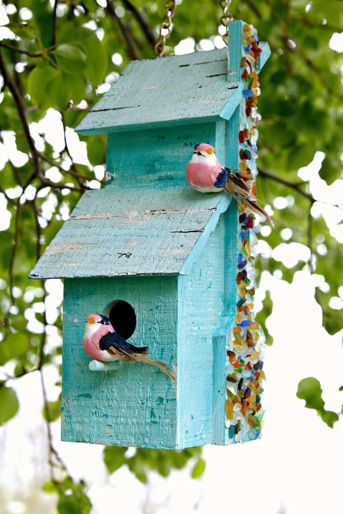 Birdhouse DIY Makeover Idea 