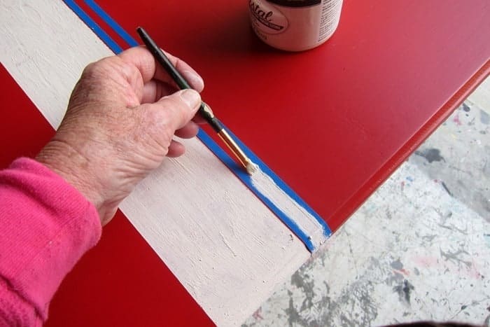 How To Paint Stripes On A Table