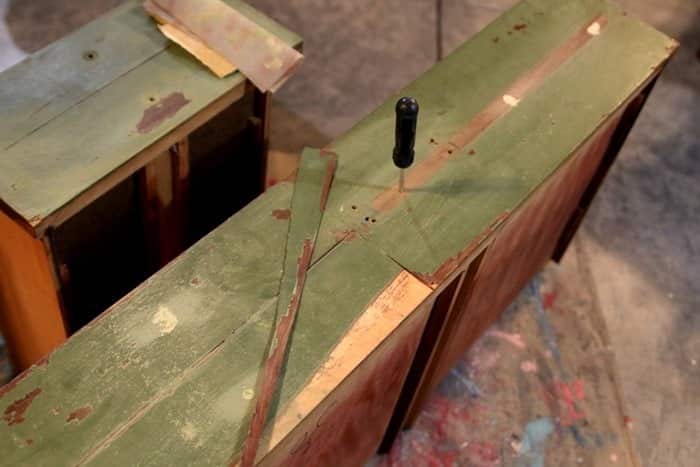 wood filler for screw holes in furniture drawers