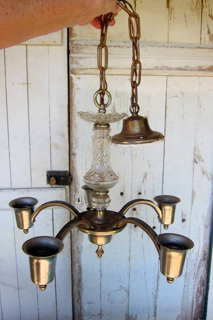 Brass Chandelier for trash to treasure makeover