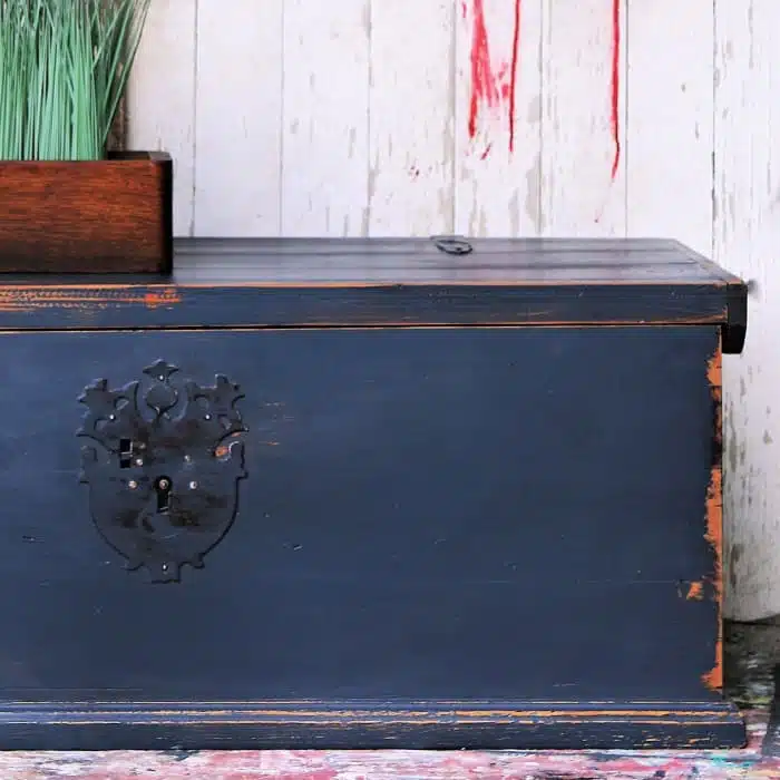 Wood Trunk Painted With Benjamin Moore Paint Color Hale Navy