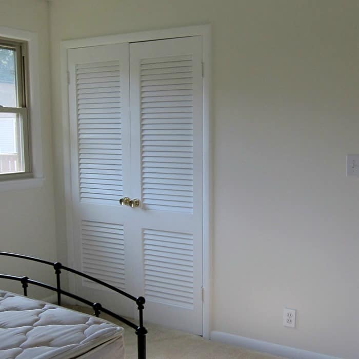 how to paint louvered closet doors