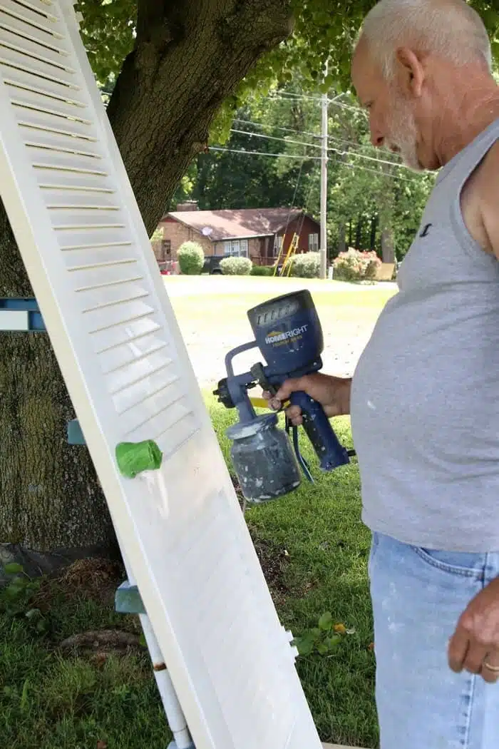 painting a louvered closet door with a HomeRight paint sprayer