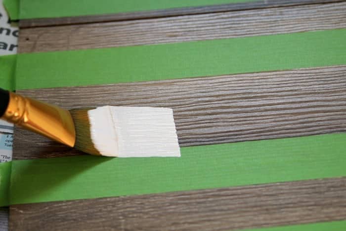 painting white stripes