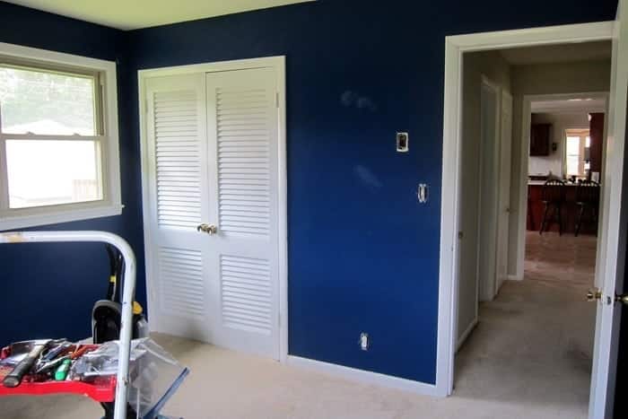 The Fast Way To Paint Louvered Closet Doors Petticoat Junktion