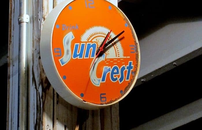 Vintage Sun Crest Clock