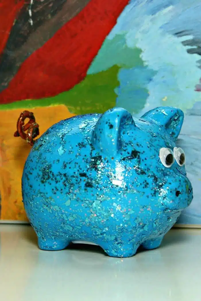 Dollar Store painted piggy bank gift idea