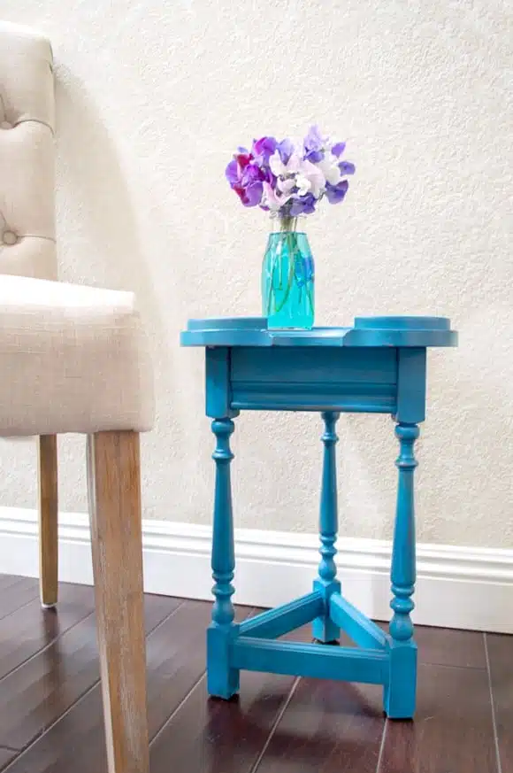 Accent Table Makeover by My Uncommon Slice of Suburbia