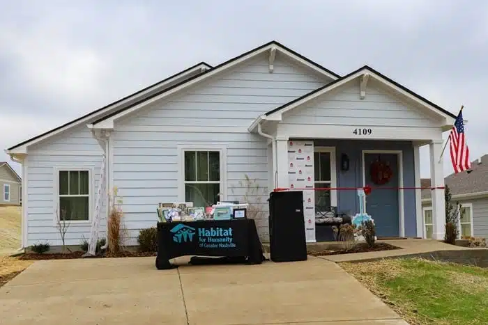 Homes for the Holidays Nashville 2019 Warrick Dunn Charities (2)