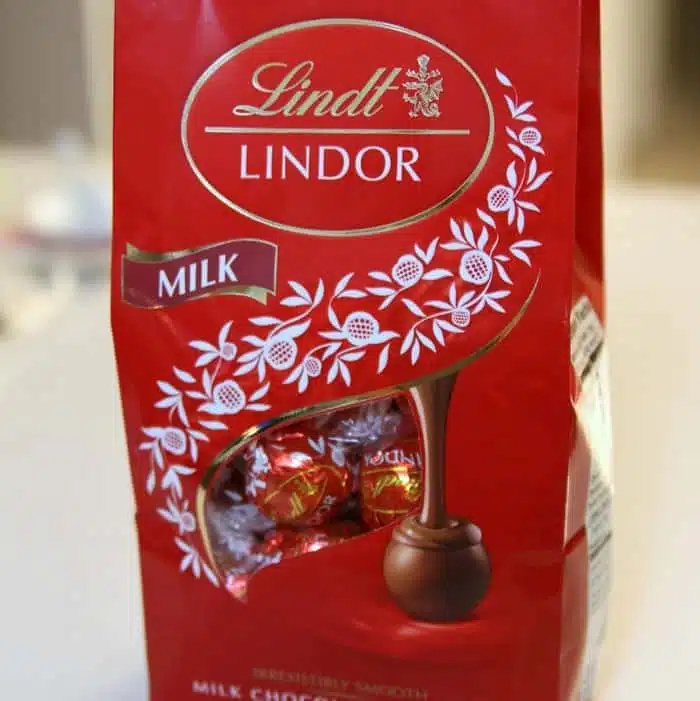 Lindor Chocolates make great gifts 