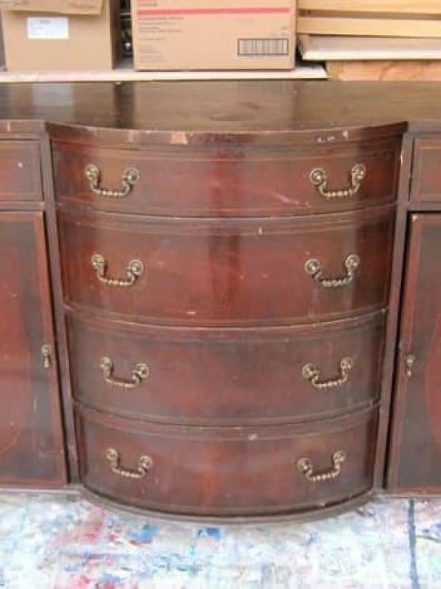 vintage-sideboard-for-paint-project.jpg