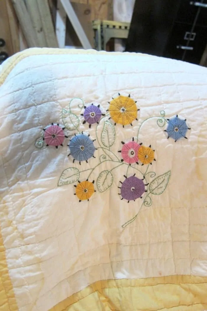 floral pattern vintage handmade quilt