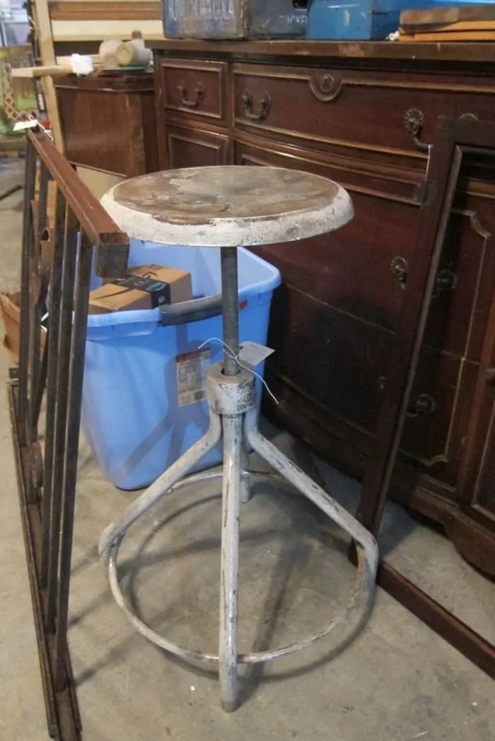 metal adjustable counter stool