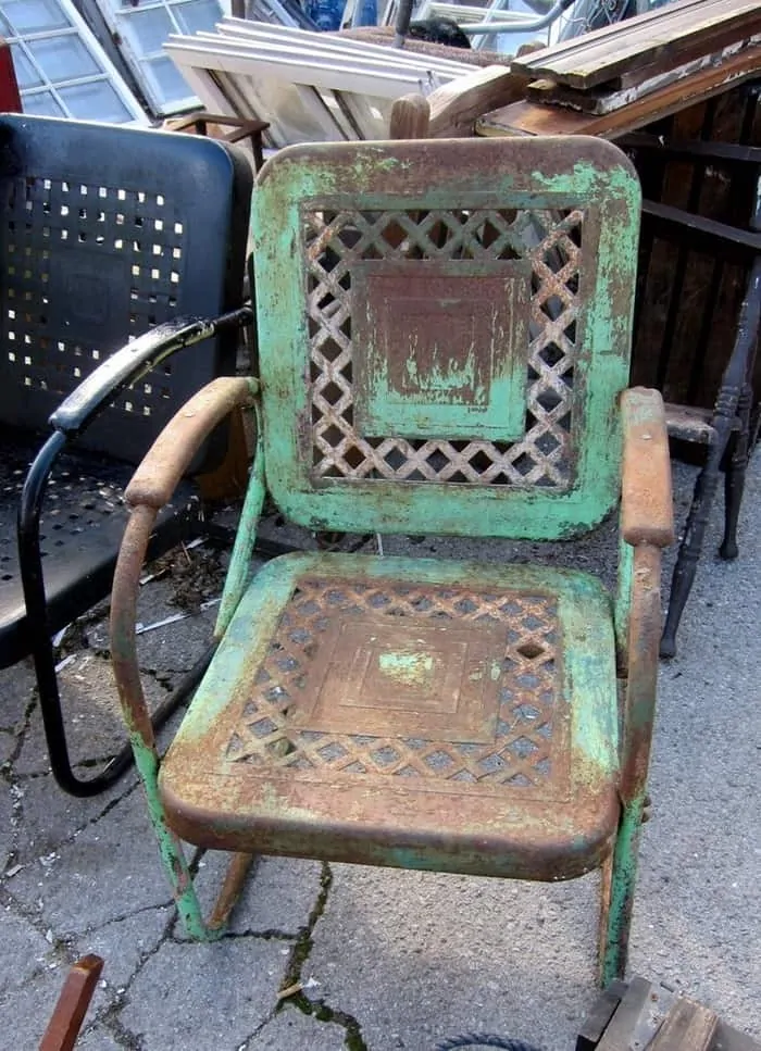 Junk Find Vintage Metal Lawn Chair With A Lot Of Patina