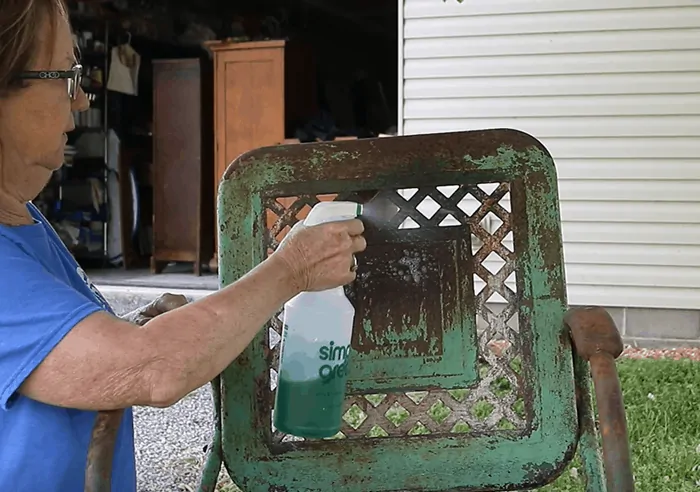 cleaning rusty outdoor furniture