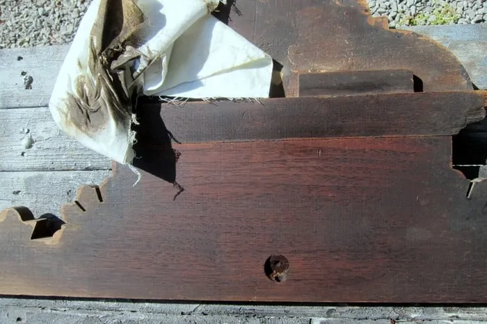 how to clean old wood