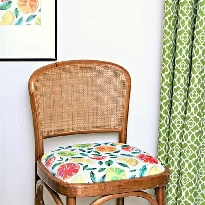 How To Use Cloth Napkins To Re-cover Seats And Make Matching Wall Decor