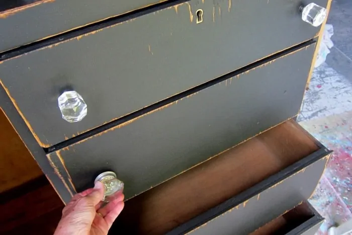 how to select new knobs for painted furniture
