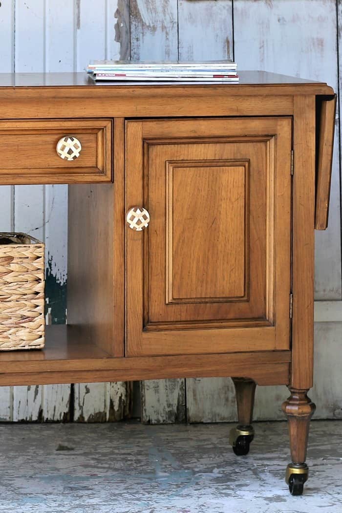 When Magic Happens Furniture Finish Touch-Up And 3 New Knobs (2)