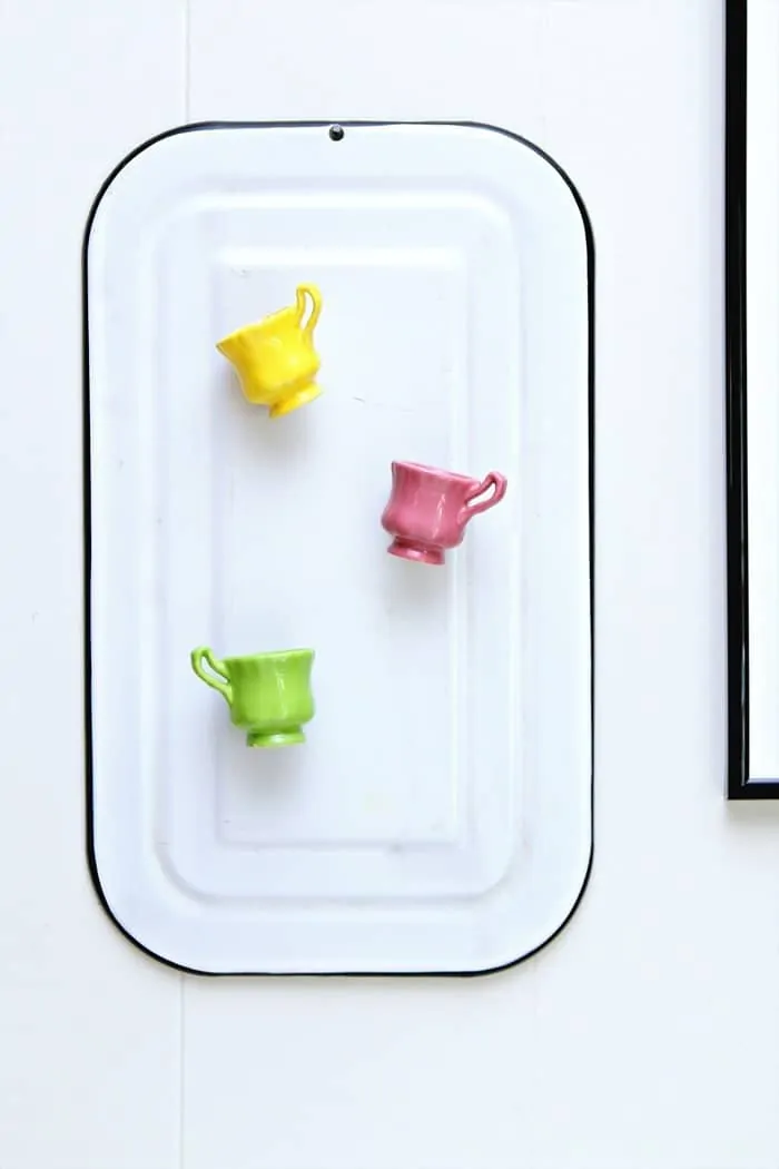 mini tea cup magnets and enamelware magnet board (3)