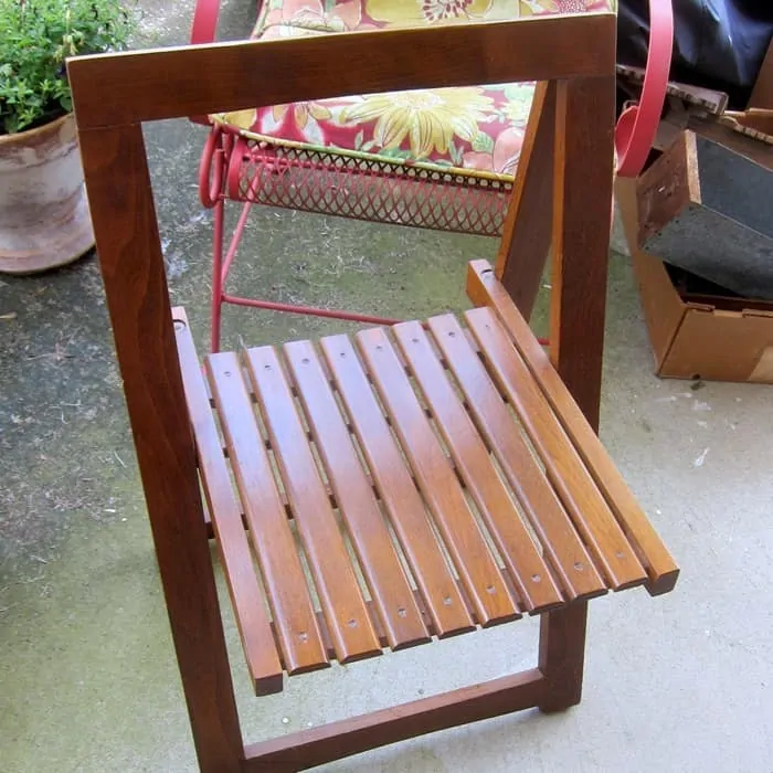 modern folding chair