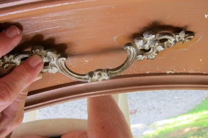 French Provincial Drawer pull replacement