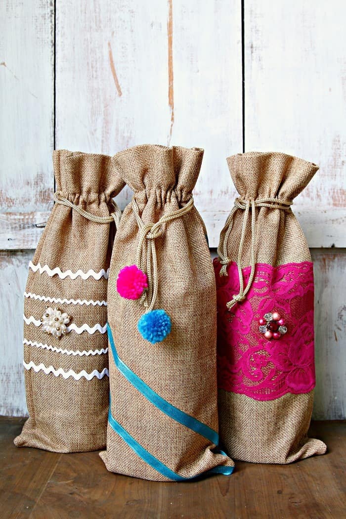 how to decorate burlap bags